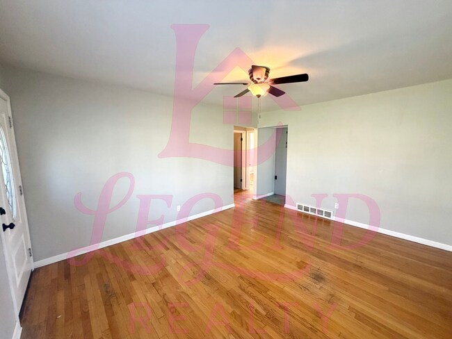 Building Photo - 3720-3722 Brown Road