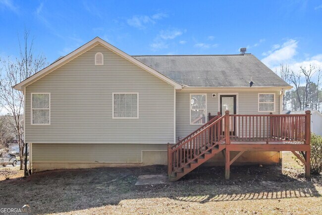 Building Photo - 40 Pleasant Forest Trail