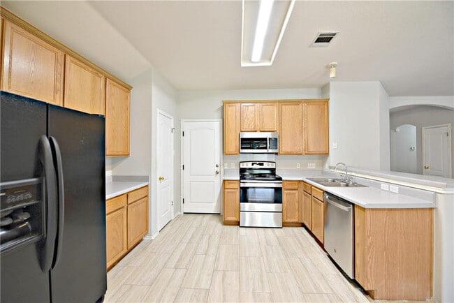 Building Photo - 1003 N Riviera Cir