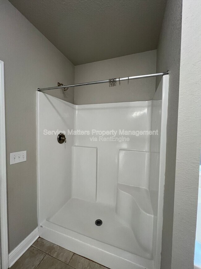 Building Photo - 3888 Ranch Rd