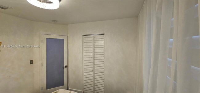Building Photo - 17772 SW 146th Ct