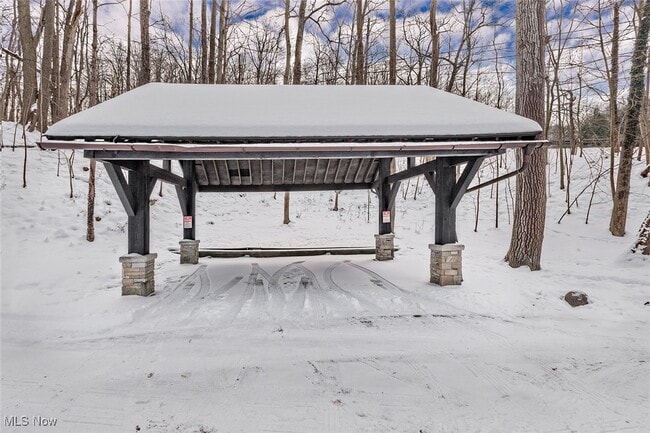 Building Photo - 7020 S Woodland Rd