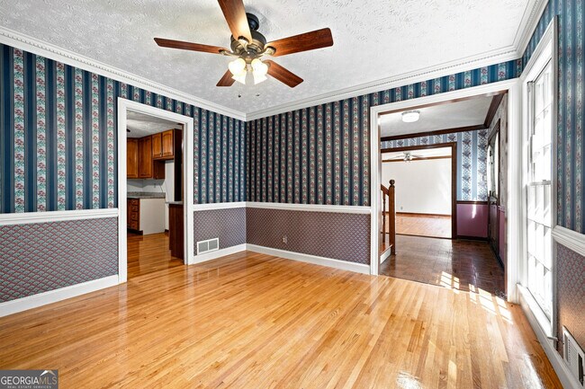 Building Photo - 965 Millbrook Ct