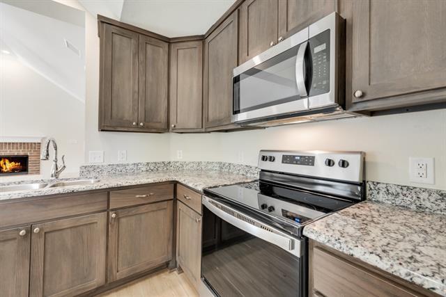 Building Photo - 1711 Wooley Way