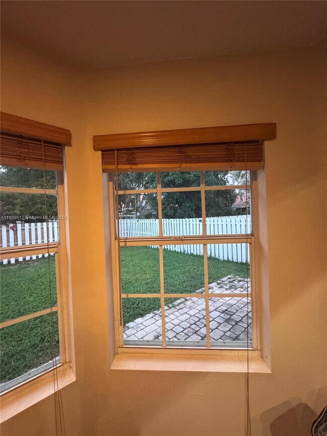 Building Photo - 577 Bridgeton Rd