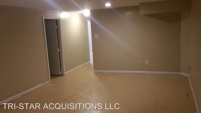 Building Photo - 2 br, 2 bath House - 9736 Gloucester