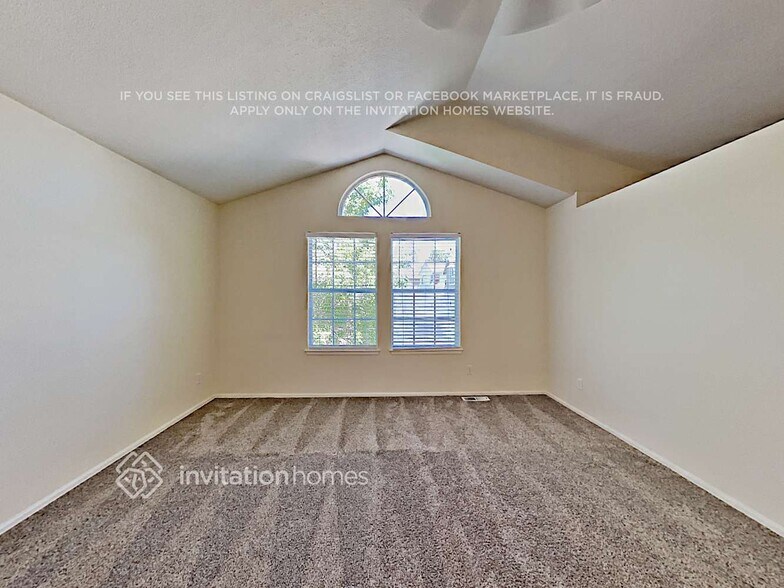 Building Photo - 4511 N Blazingstar Trail