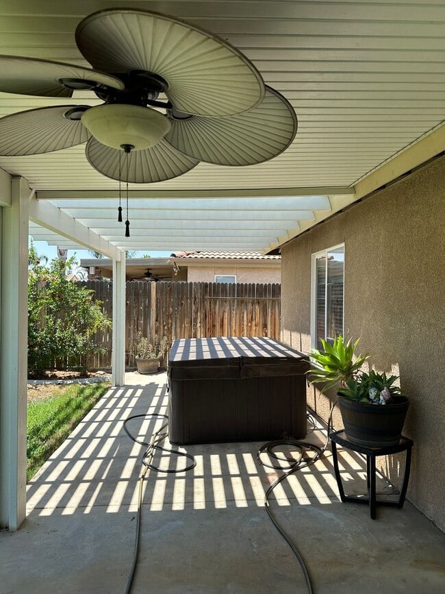 Building Photo - Coming Soon! Northwest Bakersfield Home