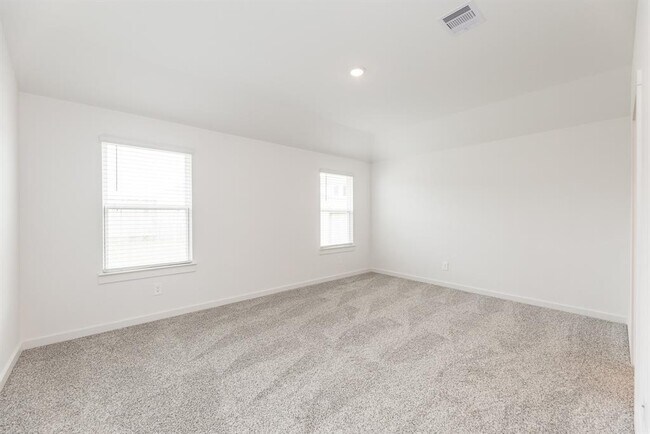 Building Photo - 1711 Portorosso Dr