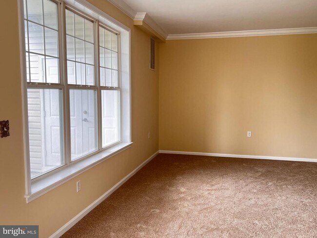 Building Photo - 232 Masterson Ct
