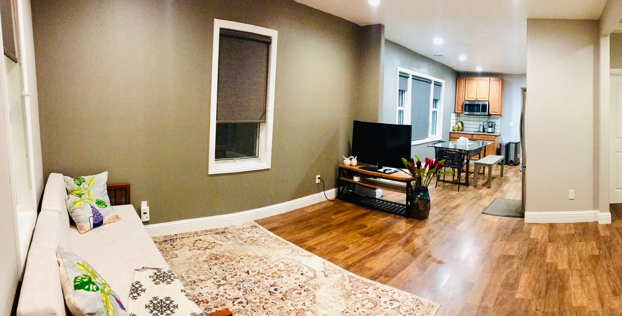 Building Photo - 685 Locust St