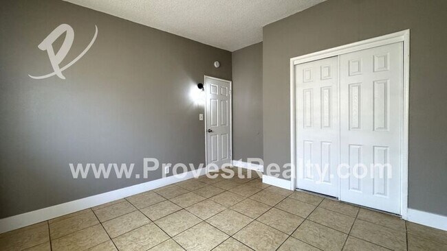 Building Photo - 12079 Sand Ct