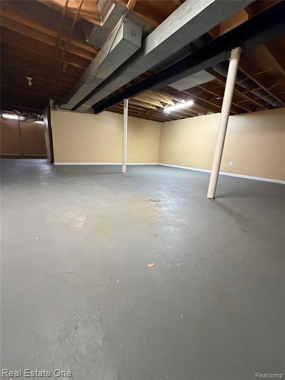 Building Photo - 28813 Armanda Dr