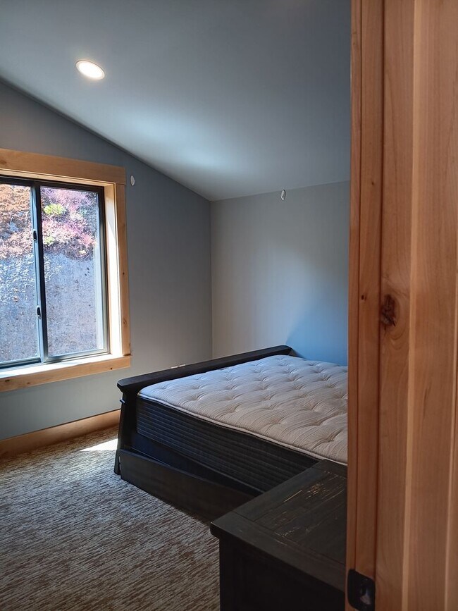 Building Photo - Beautiful Chalet Style Riverfront Property...