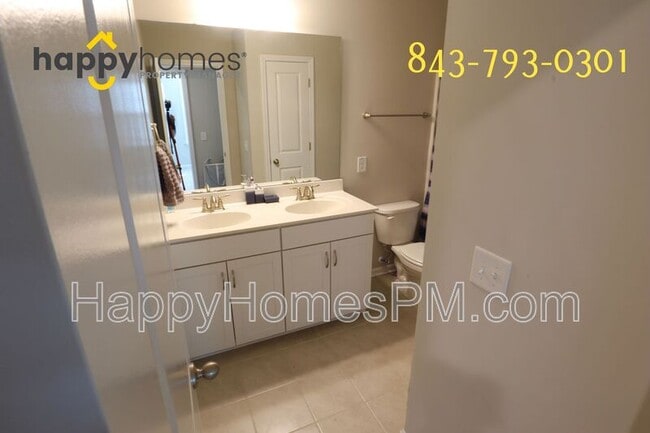 Building Photo - 103 Yorkshire Dr