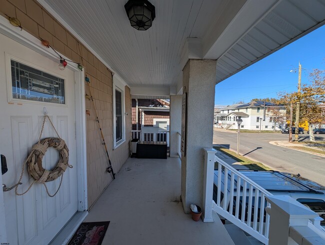 Building Photo - 450 N Connecticut Ave