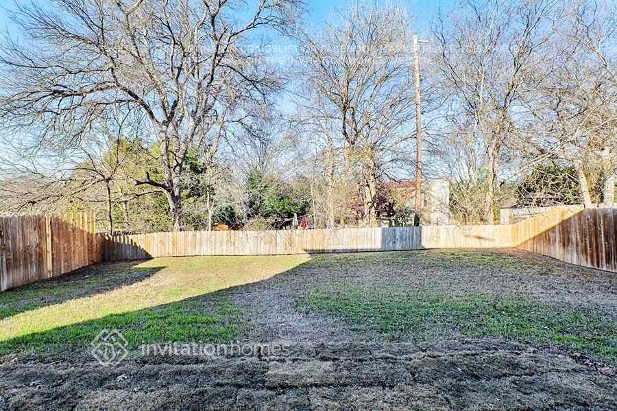 Building Photo - 312 Bridlegate Dr