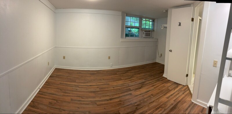 Building Photo - 4951 Lake Forrest Dr NW