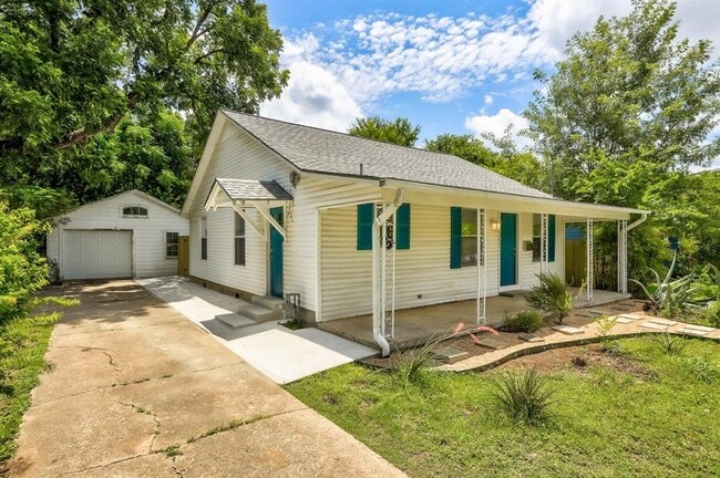Building Photo - 4905 Harmon Ave