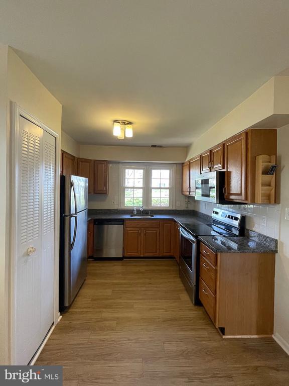 Building Photo - 6918 Lodestone Ct