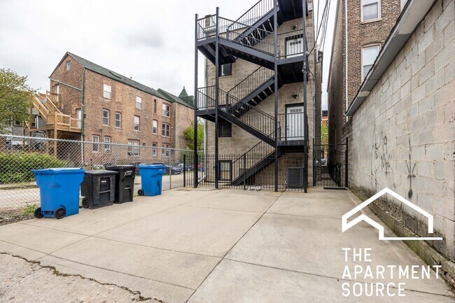 Building Photo - 1836 S Carpenter St