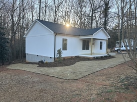 Building Photo - 312 Lafrance Rd