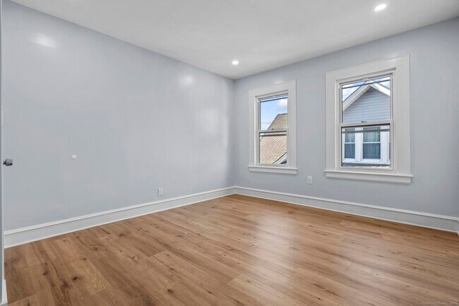 Building Photo - 68 Woodland Ave