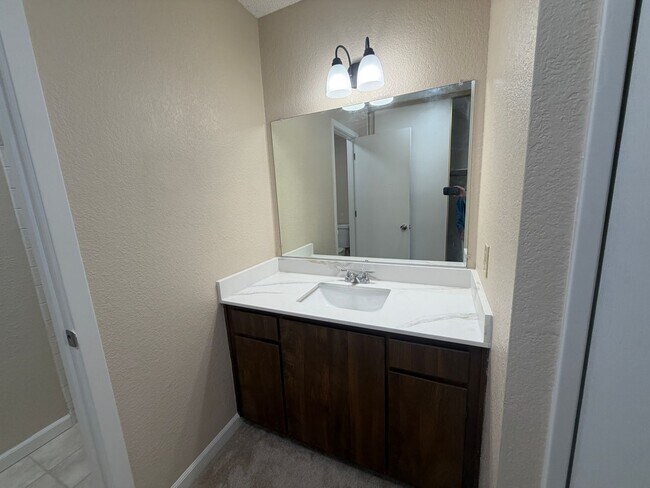 Building Photo - 8935 Rancho Grande Ct