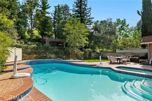 Building Photo - 28820 Calabria Dr