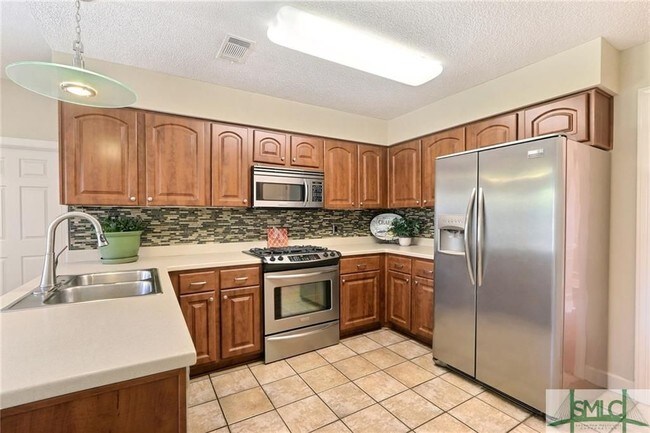 Building Photo - 101 Olde Towne Rd