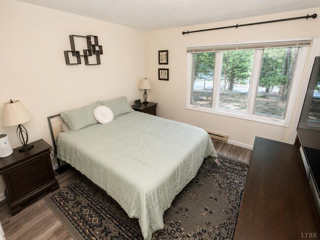 Building Photo - 2213 Tanners Ridge