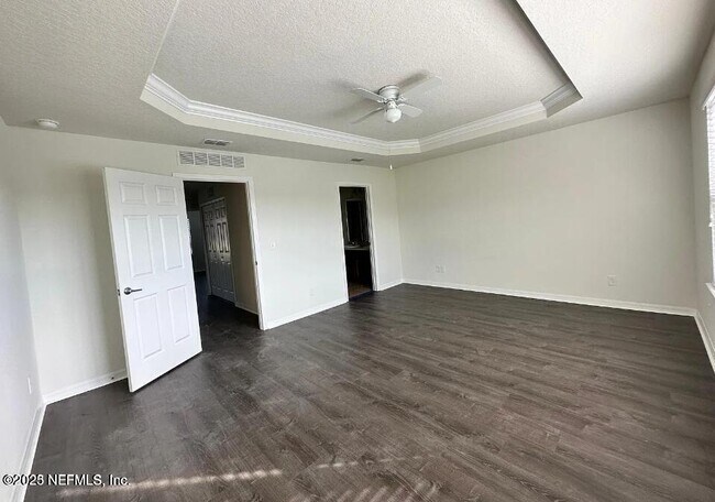 Building Photo - 7037 Berrybrook Dr