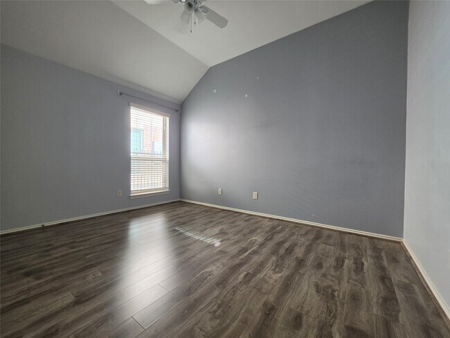 Building Photo - 26243 Crystal Cove Ln
