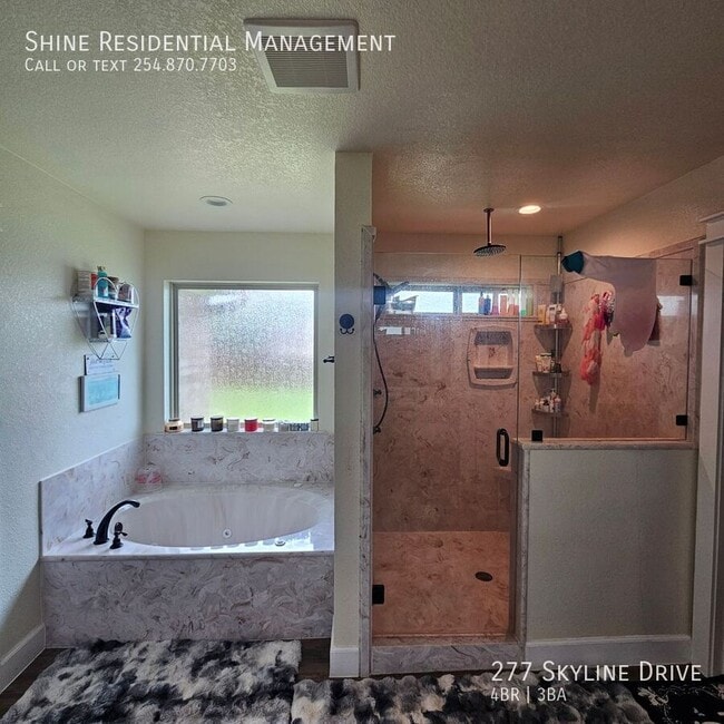 Building Photo - 277 Skyline Dr