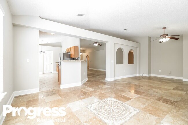 Building Photo - 4429 Pembridge Ave