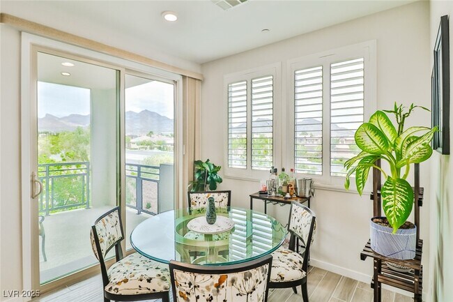 Building Photo - 11290 Hidden Peak Ave