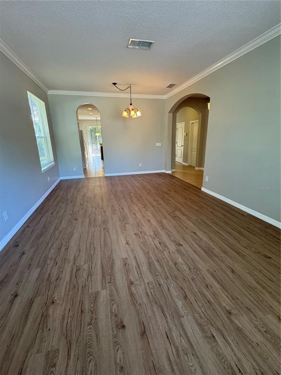 Building Photo - 559 Hiawatha Palm Pl