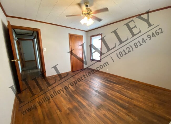 Building Photo - Two Bedroom Home