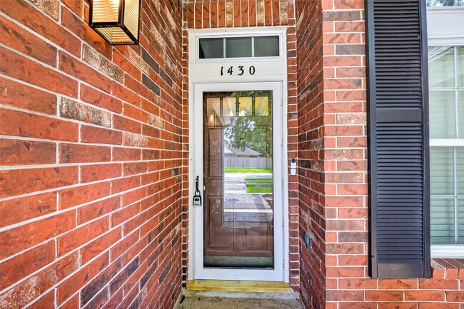 Building Photo - 1430 Mabry Mill Rd