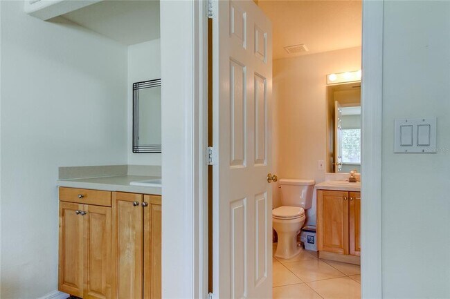 Building Photo - 1575 Pinellas Bayway S