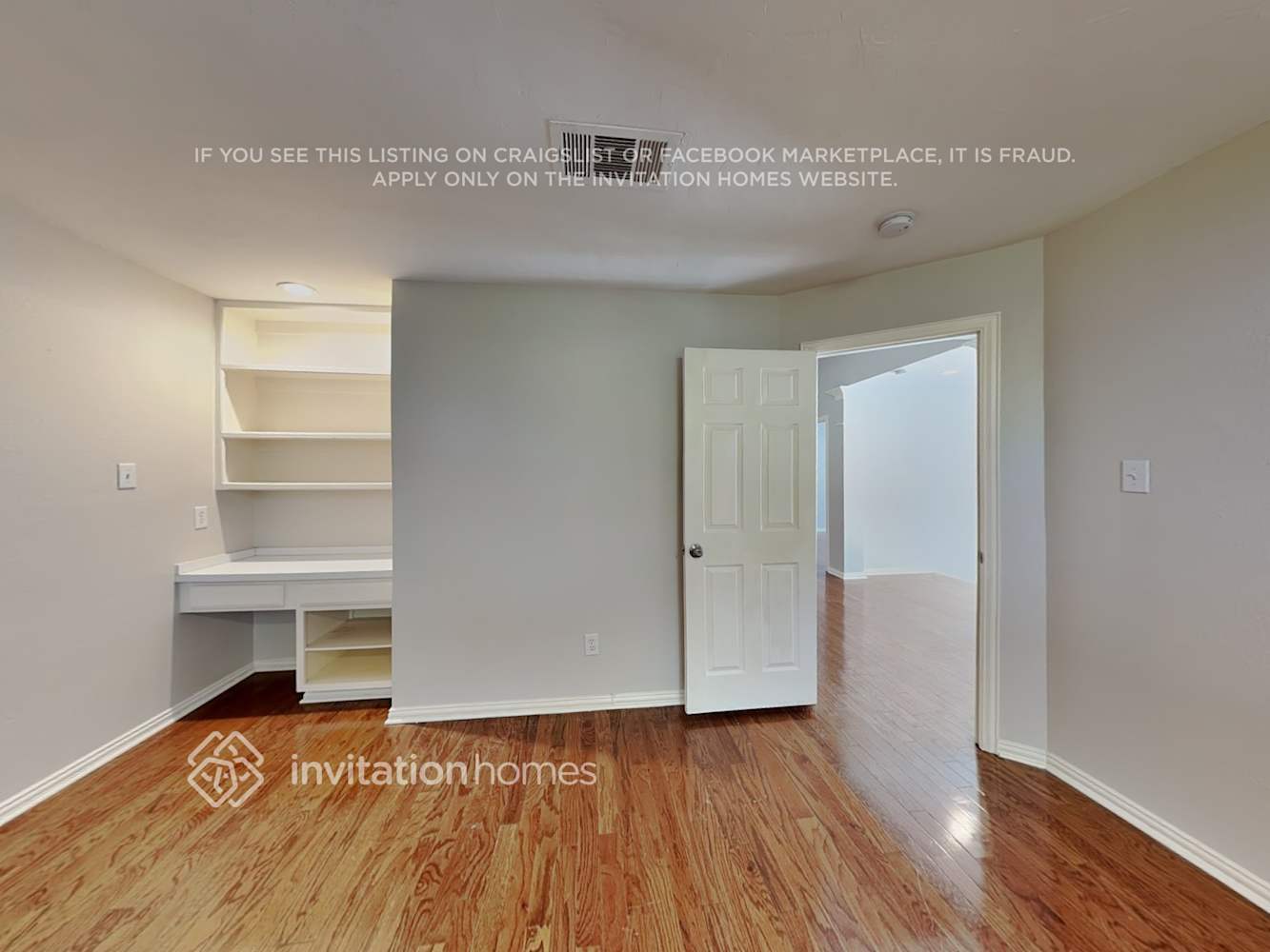 Building Photo - 808 Olde Towne Dr