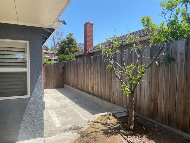 Building Photo - 430 Buttonwood Dr