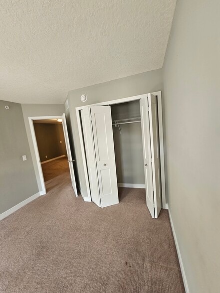 Building Photo - 11548 Woodside Dr