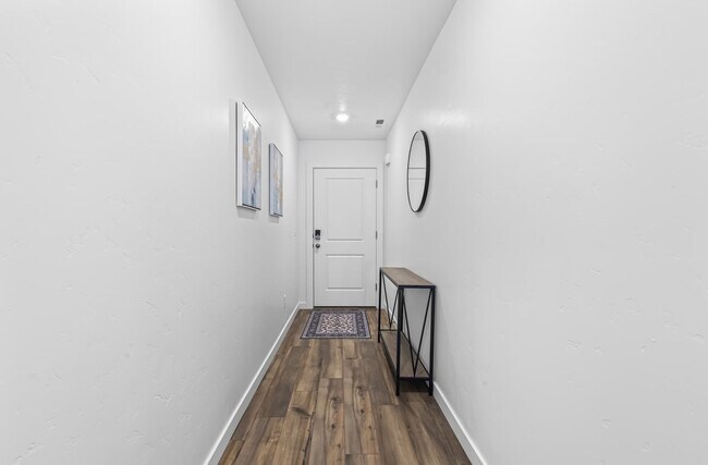 Building Photo - 8648 E Wishmore St