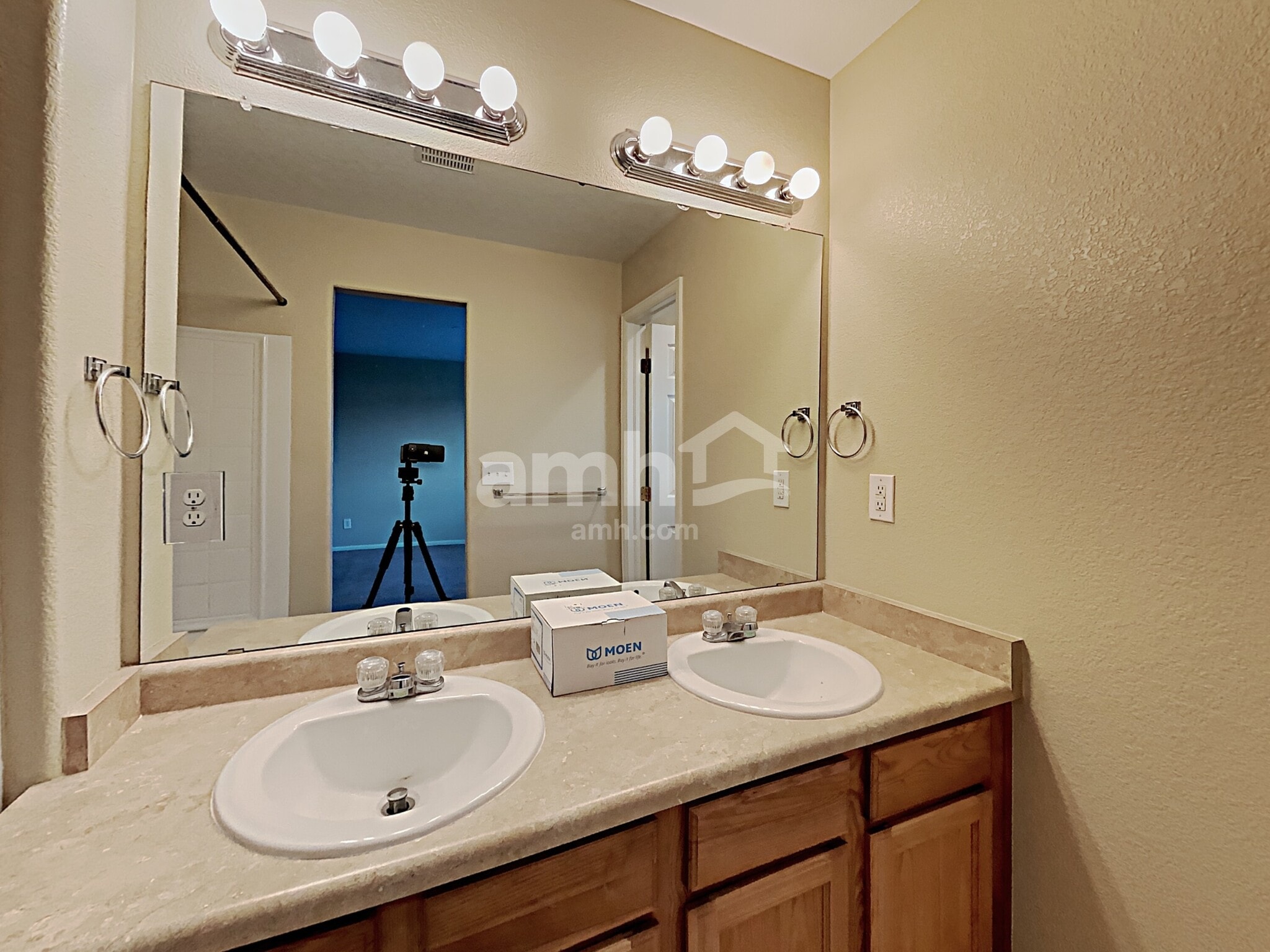 Building Photo - 16282 E 98th Way