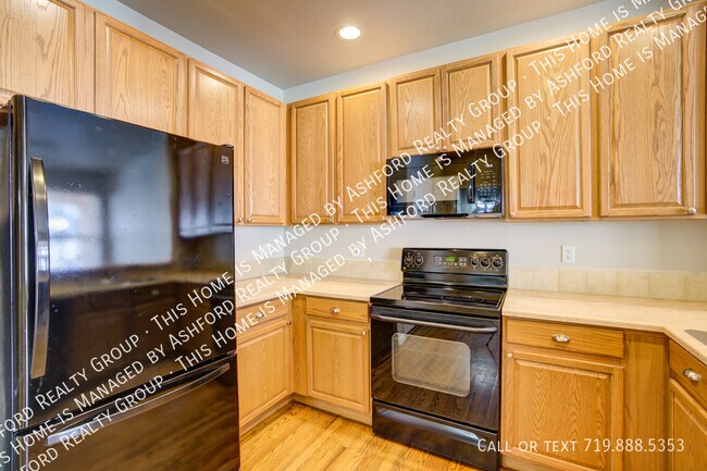 Building Photo - 3943 Diamond Ridge View