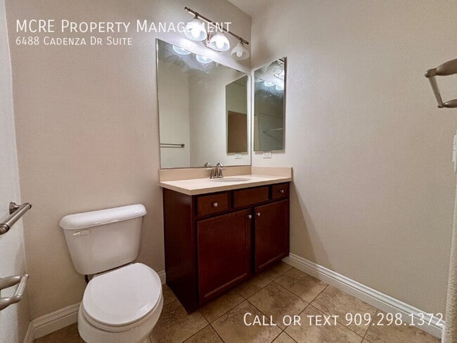 Building Photo - 6488 Cadenza Dr