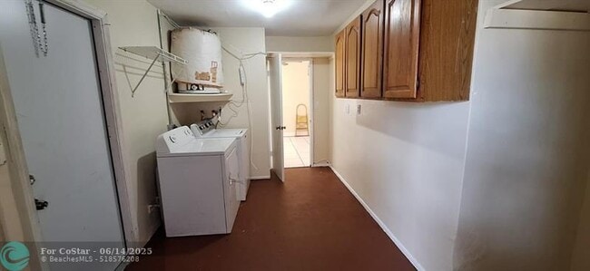 Building Photo - 4781 NW 41st Pl