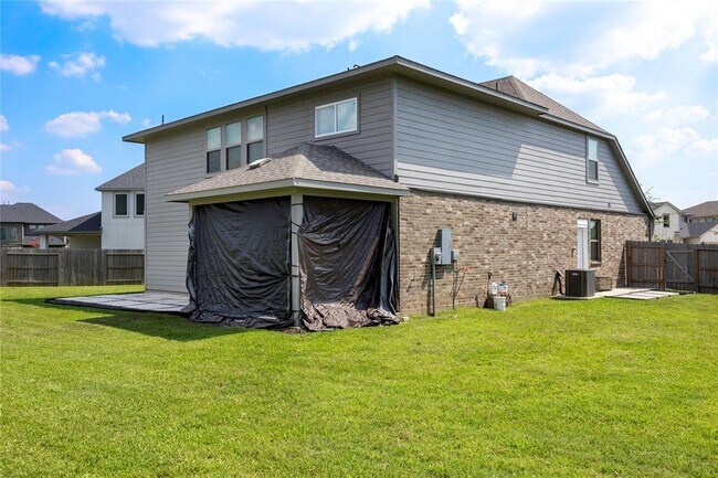 Building Photo - 7702 Kenora Wy