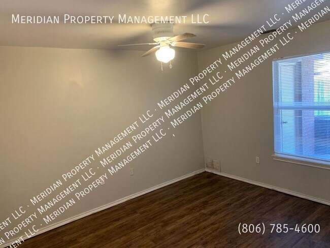 Building Photo - 305 North Chicago-